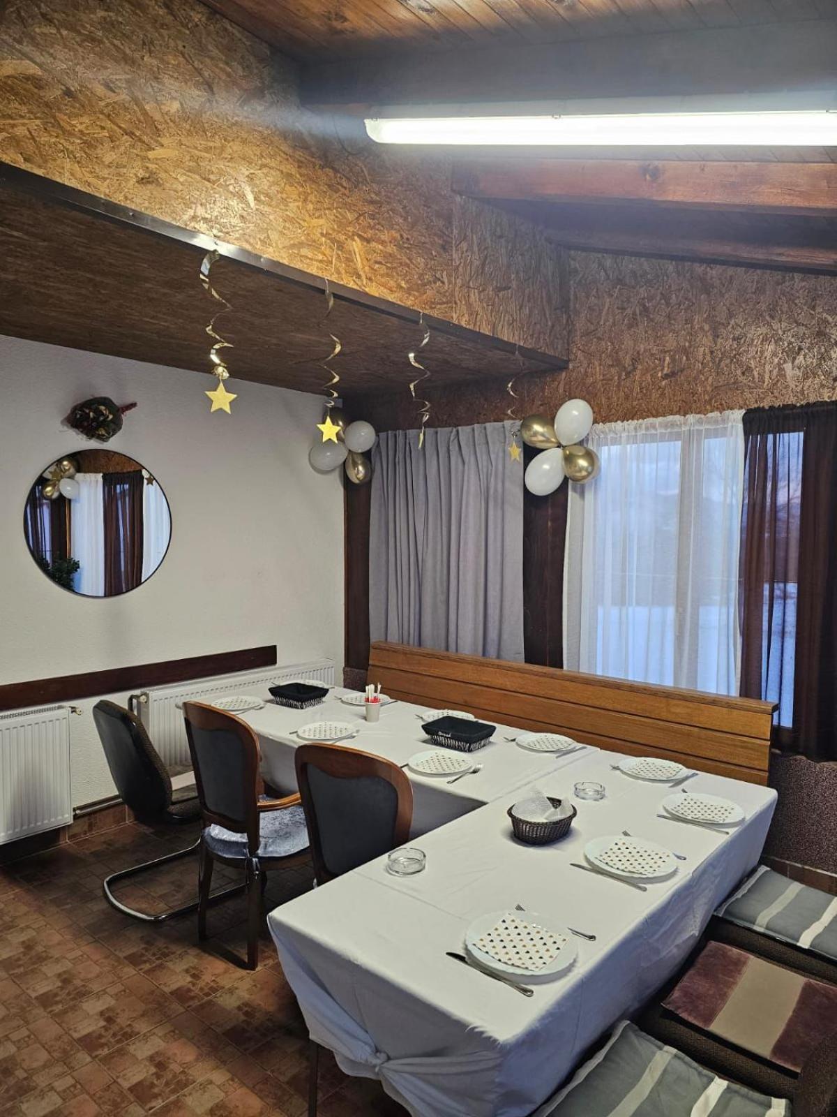 Apartments Marija Vrelo Korenicko Екстер'єр фото