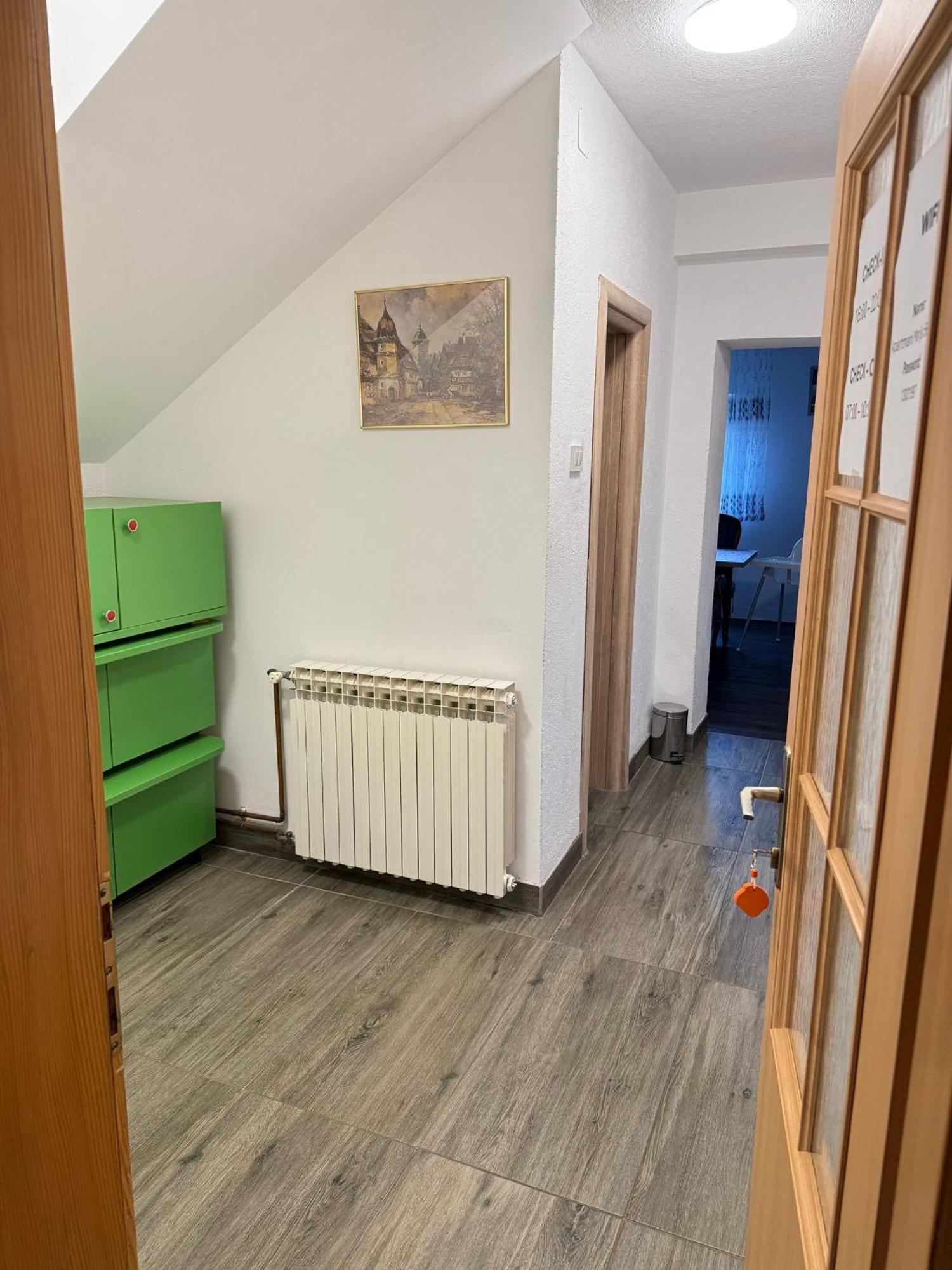 Apartments Marija Vrelo Korenicko Екстер'єр фото